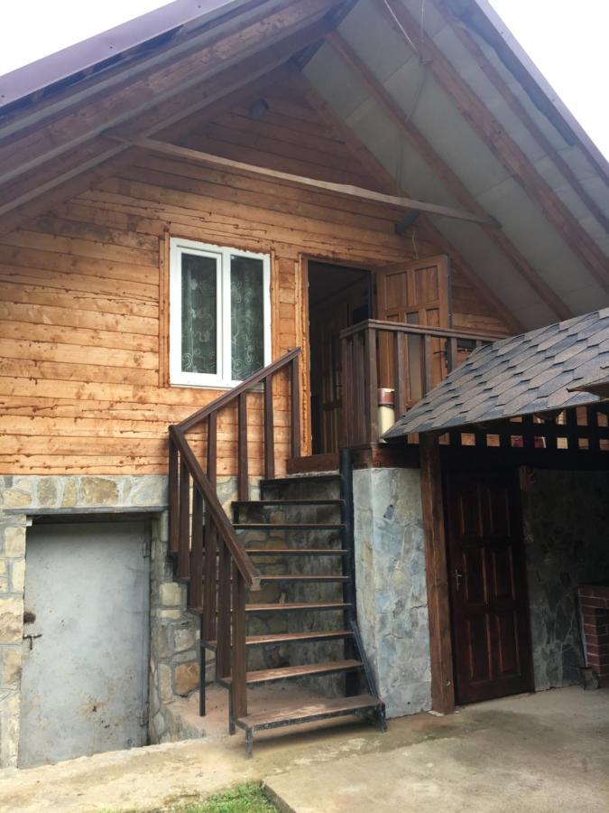 Villa Шепіт Лісу Sheshory Esterno foto